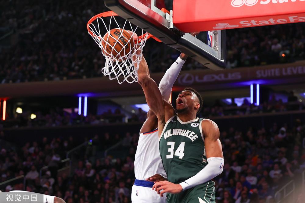 闻发布会上 闻发布会上